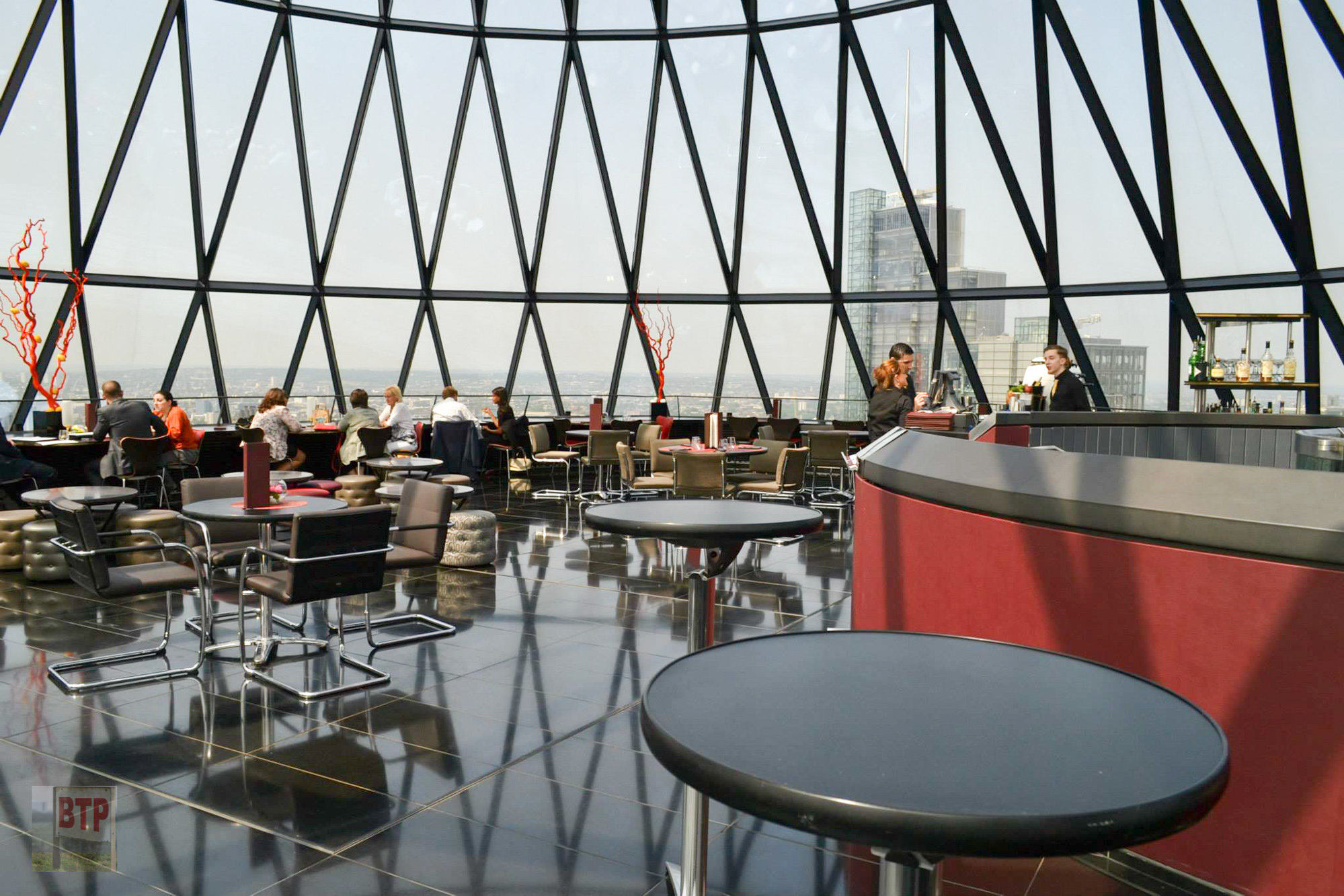 Inside The Gherkin 30 St Mary Axe Beyond The Point